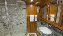 Andiamo 85 -  Master Cabin Ensuite